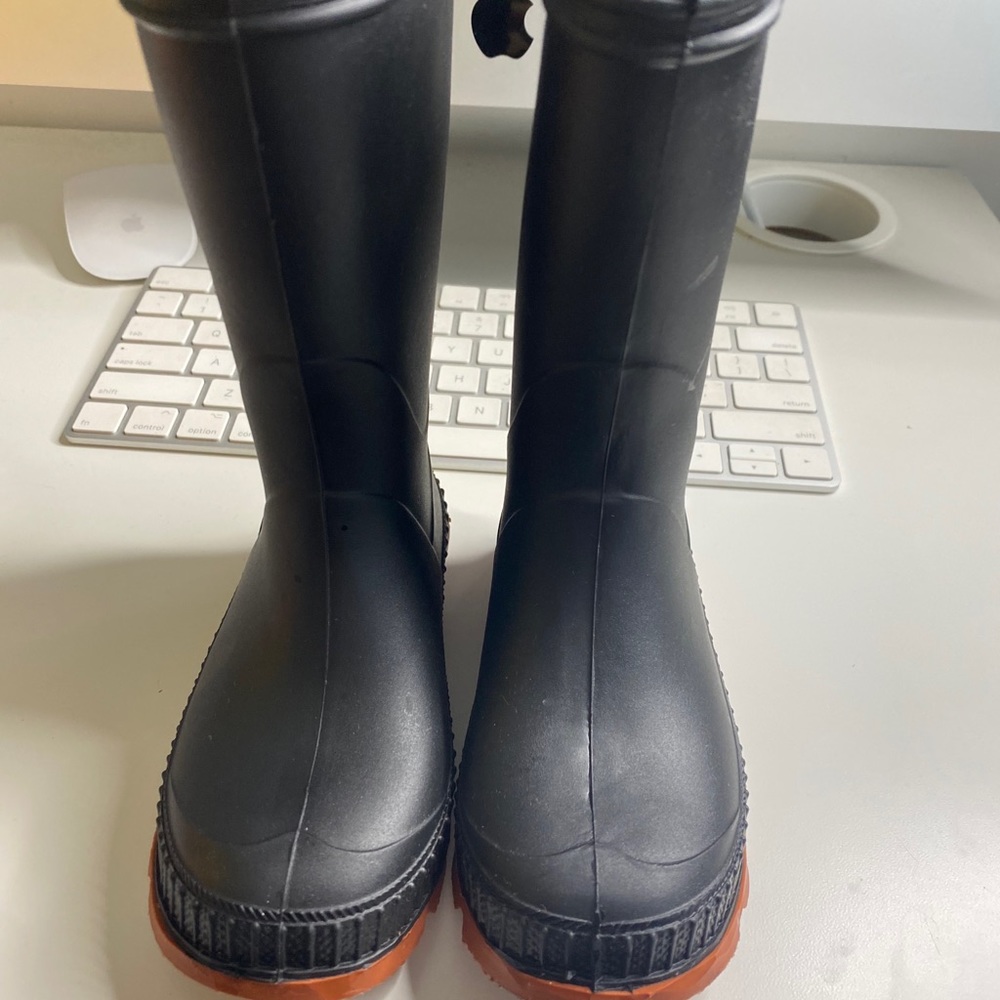 Toddler rain boots